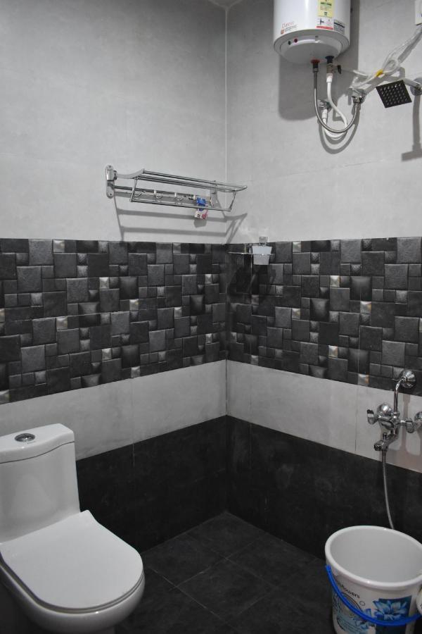 Diamond Hill View Hotel Ketti Екстериор снимка