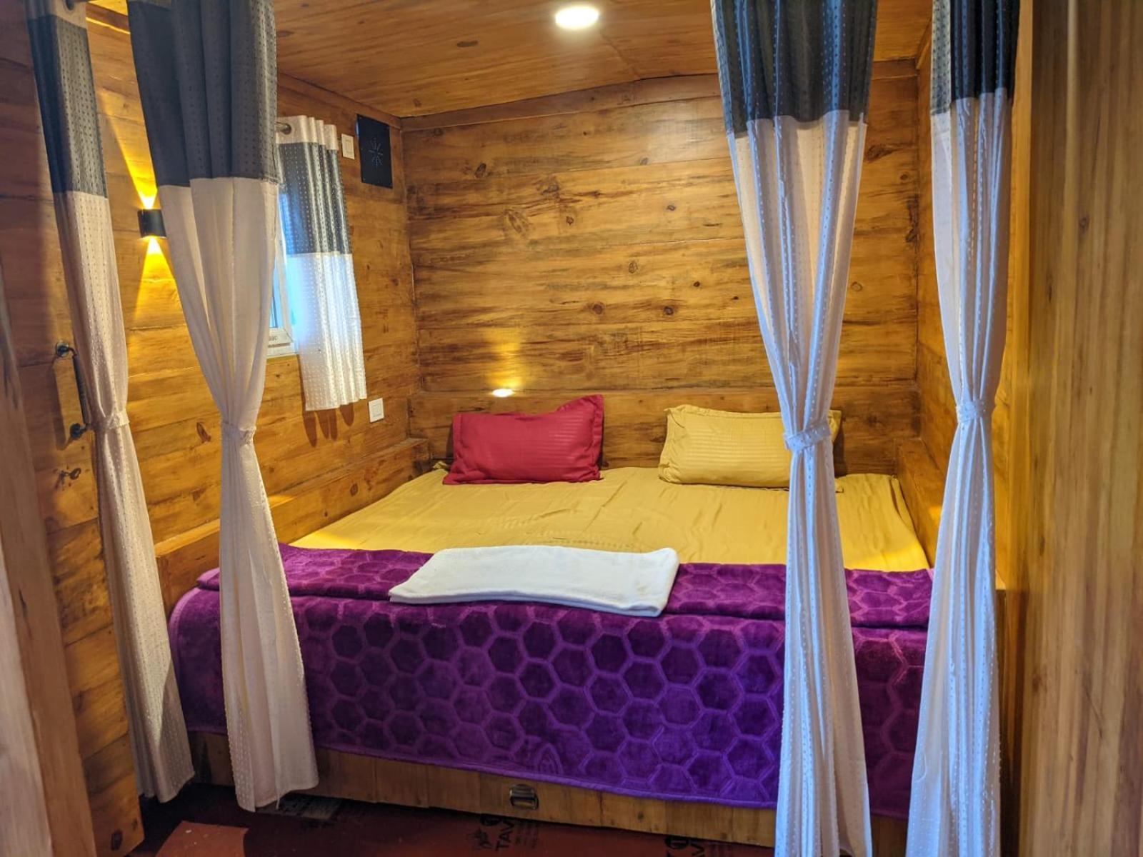 Diamond Hill View Hotel Ketti Екстериор снимка