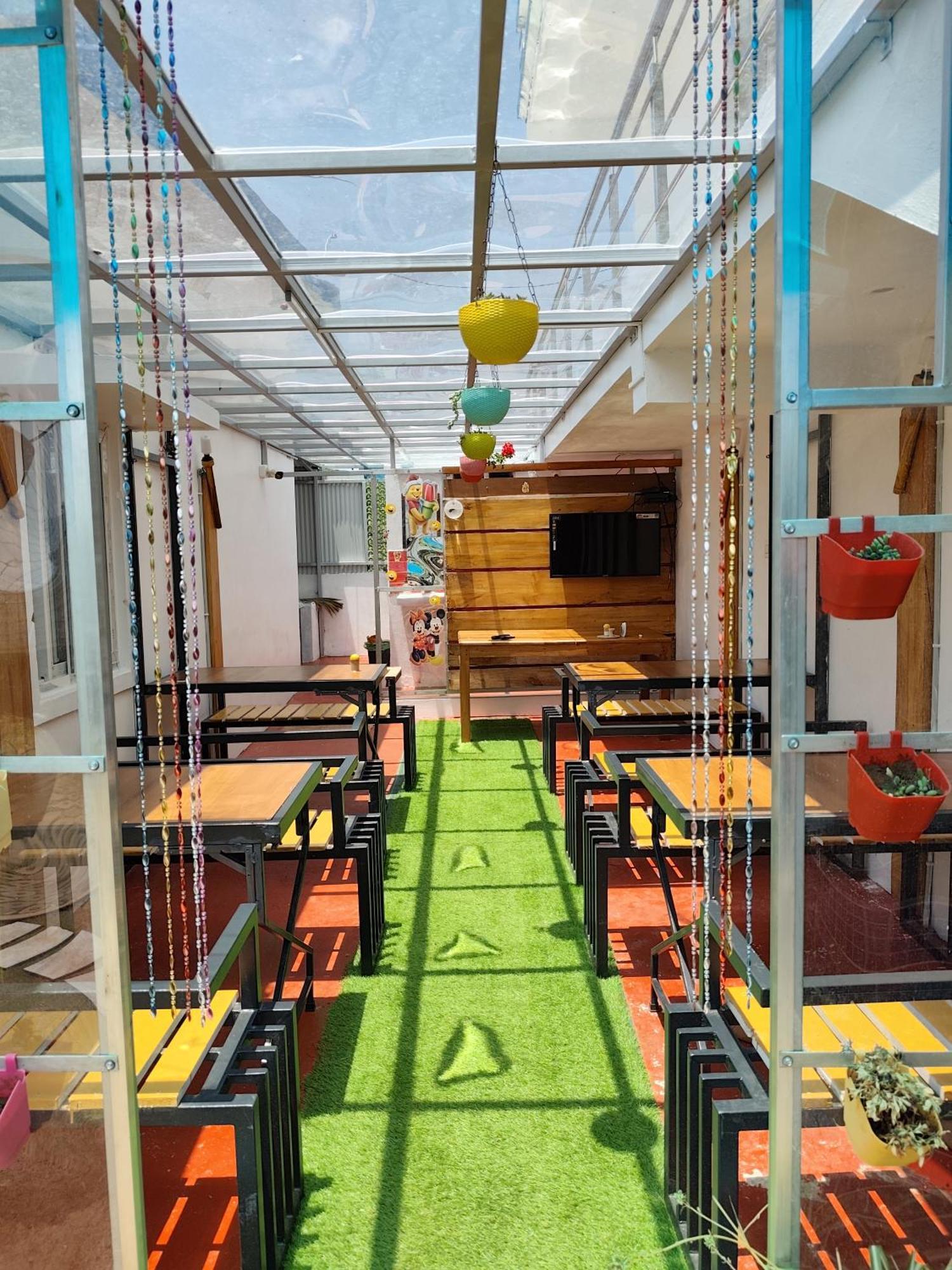 Diamond Hill View Hotel Ketti Екстериор снимка